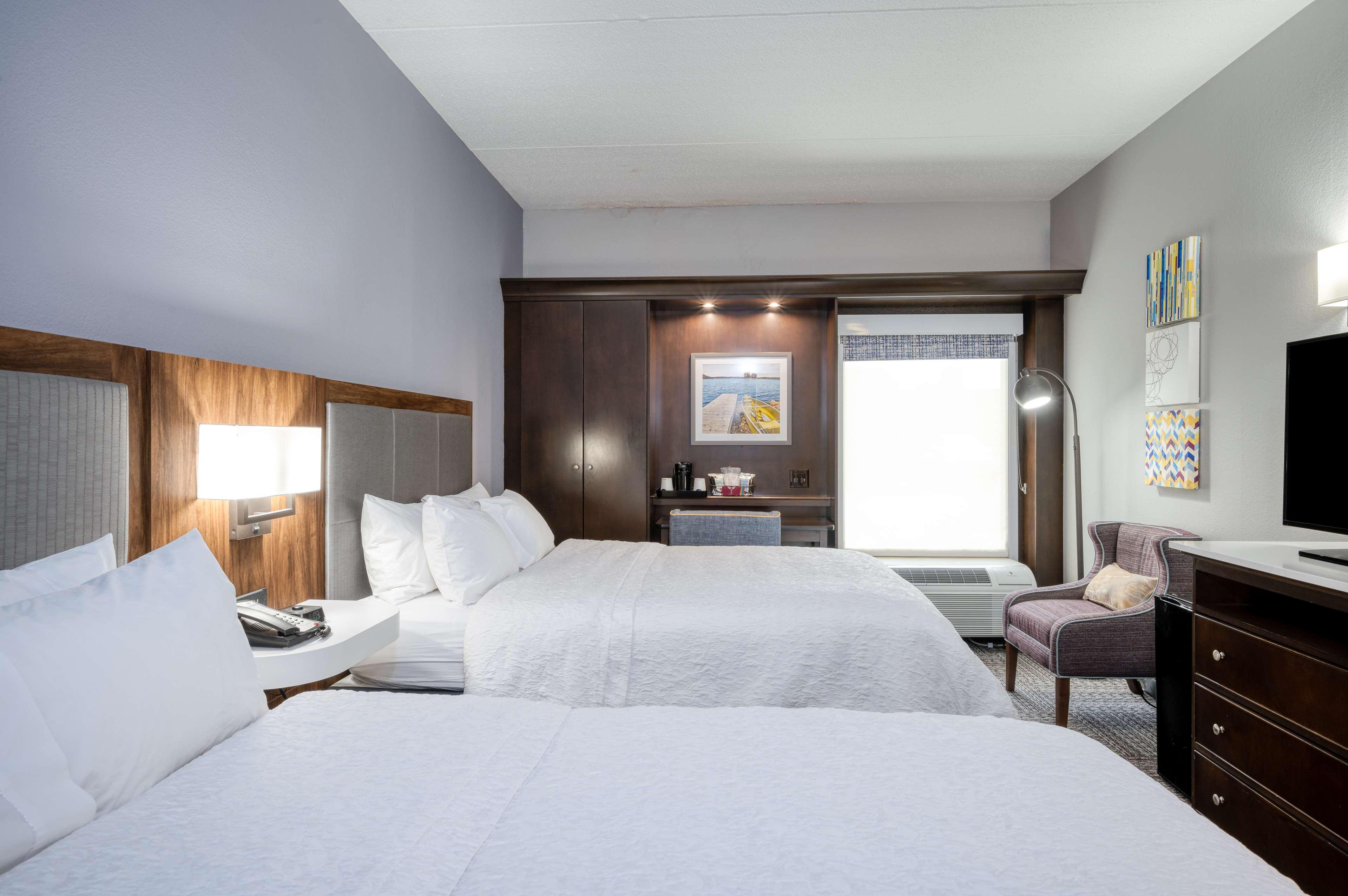 Hampton Inn Janesville Ngoại thất bức ảnh