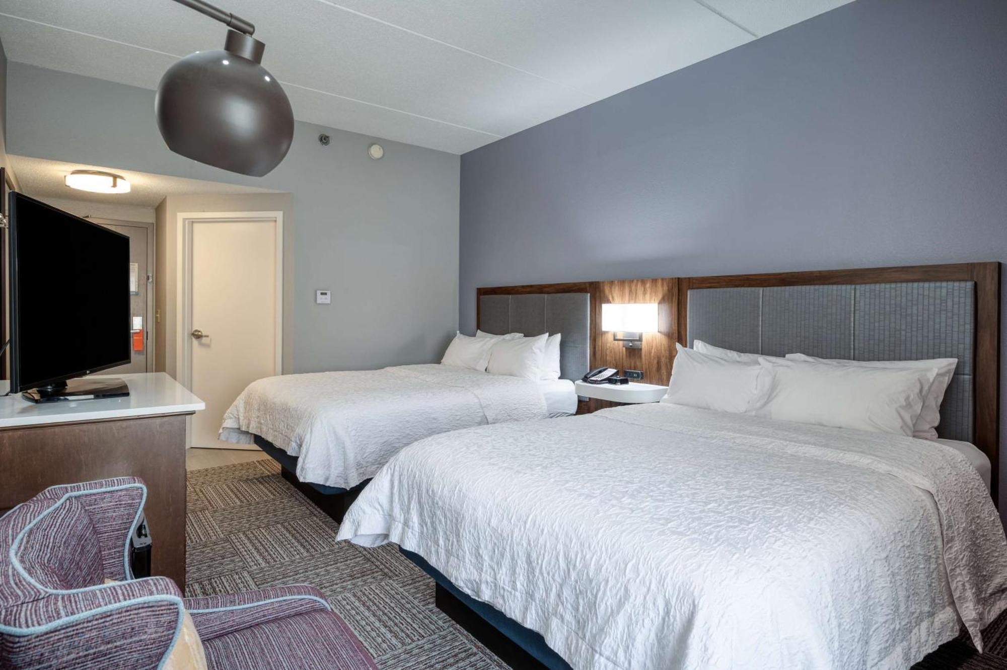 Hampton Inn Janesville Ngoại thất bức ảnh