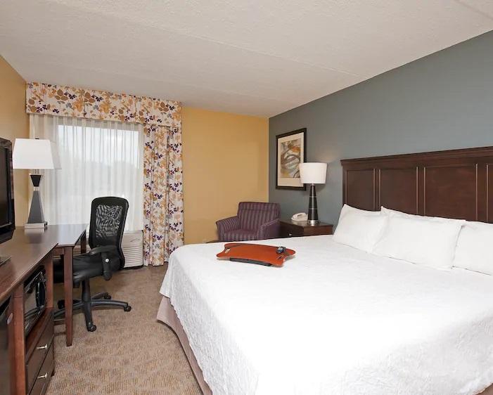 Hampton Inn Janesville Ngoại thất bức ảnh